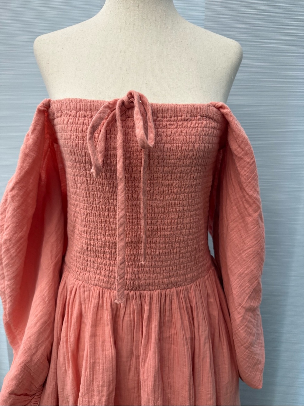 Quince Smocked Maxi Dress in Coral M - Picture 3 of 5